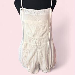 Billabong Size M light blue romper in a women’s Coastal beachy boho resort surf